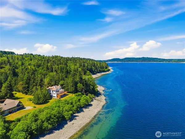 3065 Oak Bay Road, Port Hadlock, WA 98339
