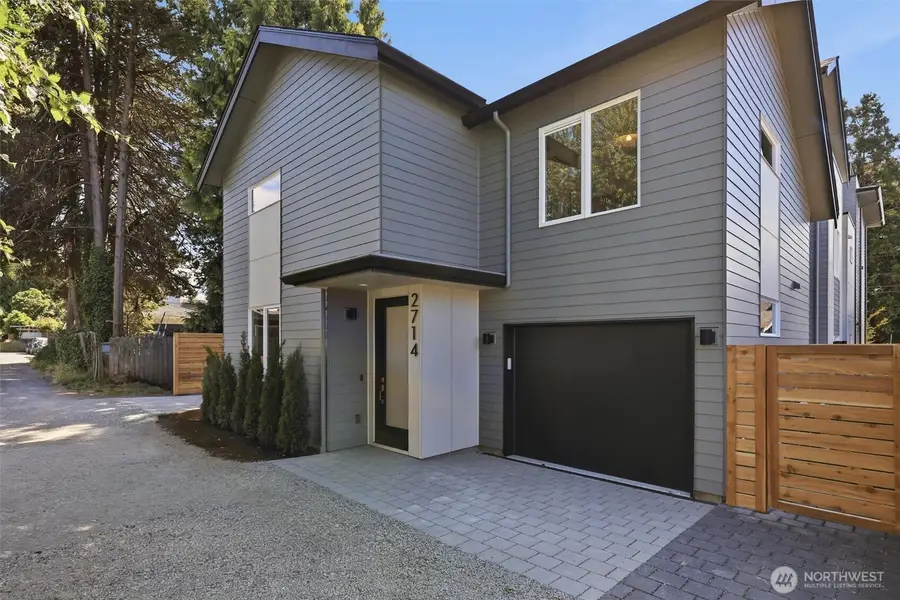 2714 58th Avenue Sw, Seattle, WA 98116 - #2