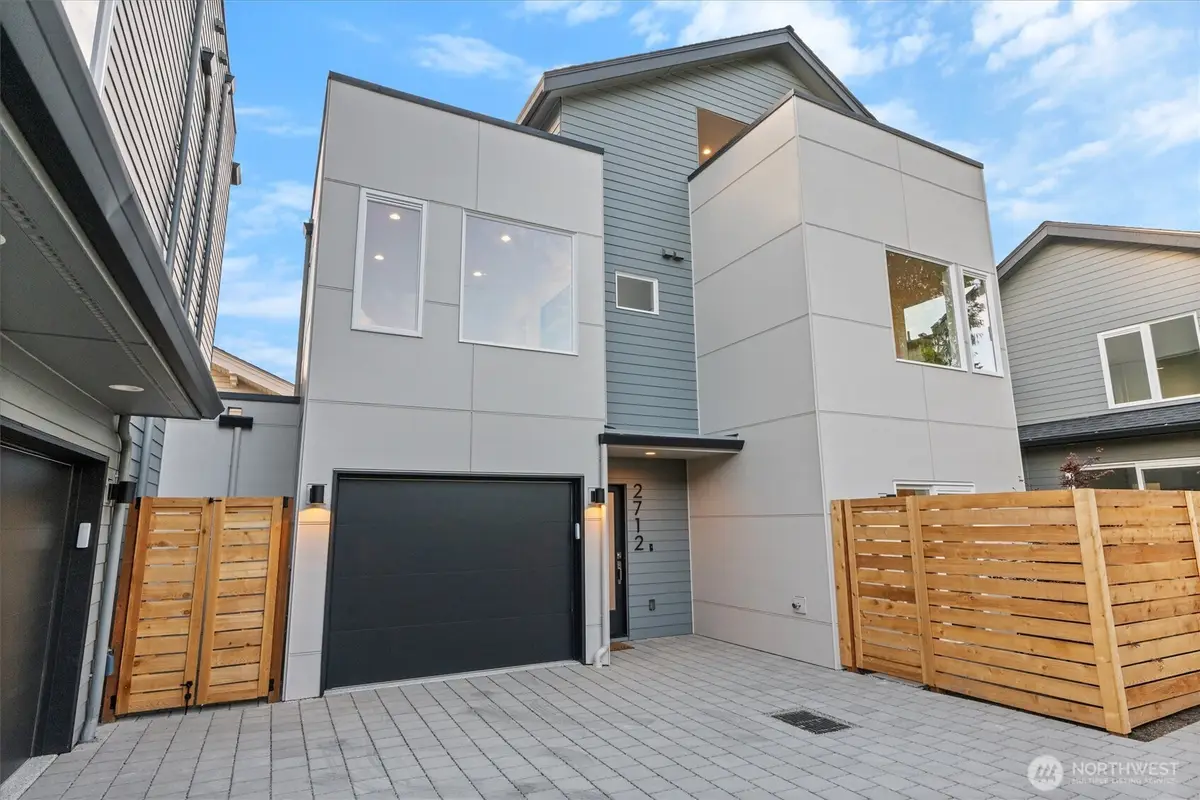 2712 58th Avenue Sw, Seattle, WA 98116 - #1