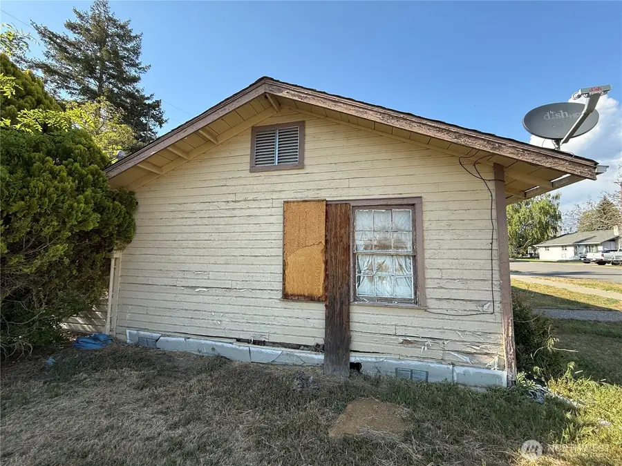602 Cedar Street, Coulee Dam, WA 99116 - #2