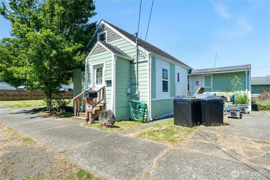 921 Ramer Avenue, Hoquiam, WA 98550 - #2