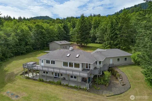201 Karvellis Lane, Port Angeles, WA 98363