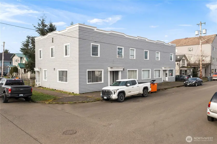 1020 J Street, Hoquiam, WA 98550 - #3