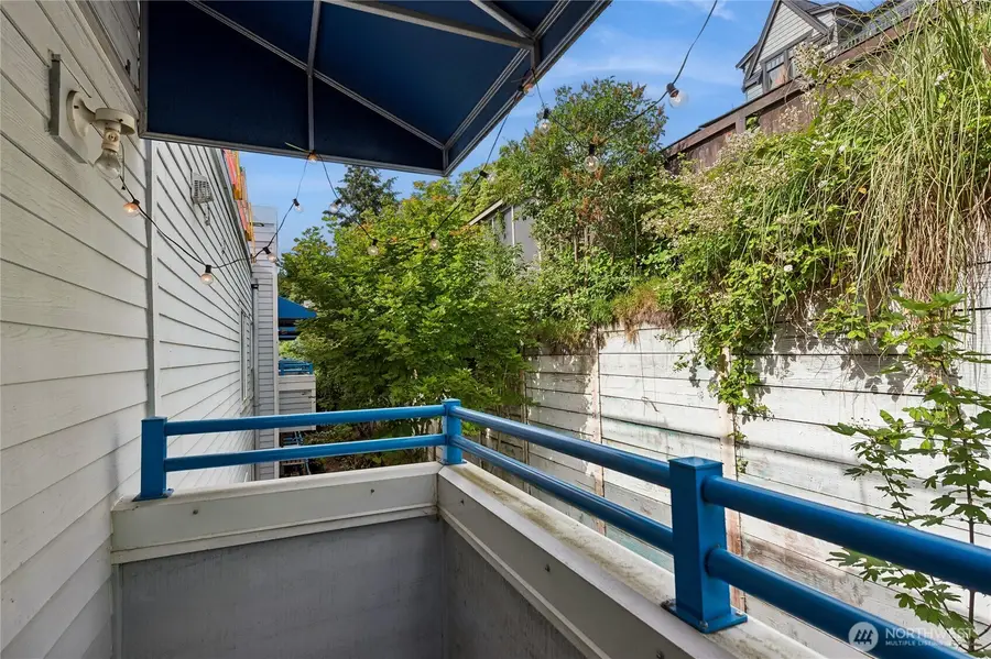 2244 13th Avenue W #411, Seattle, WA 98119 - #3