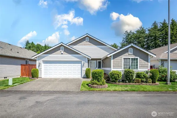11809 5th Avenue Ct E, Tacoma, WA 98445