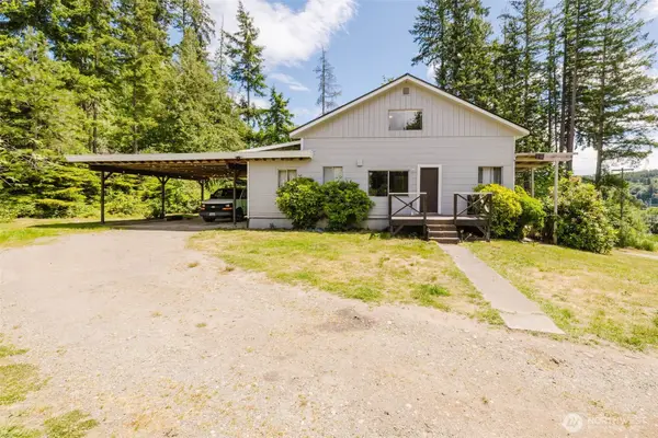 3190 Bartolatz Road W, Bremerton, WA 98312