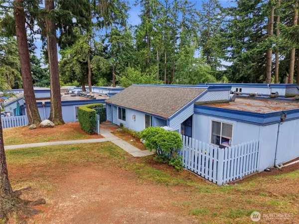 4308 NE Sunset Blvd #V3, Renton, WA 98059