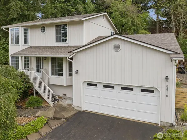 8816 188th Avenue E, Bonney Lake, WA 98391