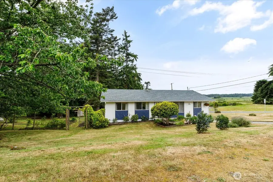 975 Ferry Avenue, Coupeville, WA 98239 - #3