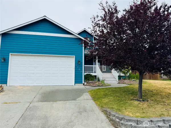 1702 SW Ulysses Street, Oak Harbor, WA 98277