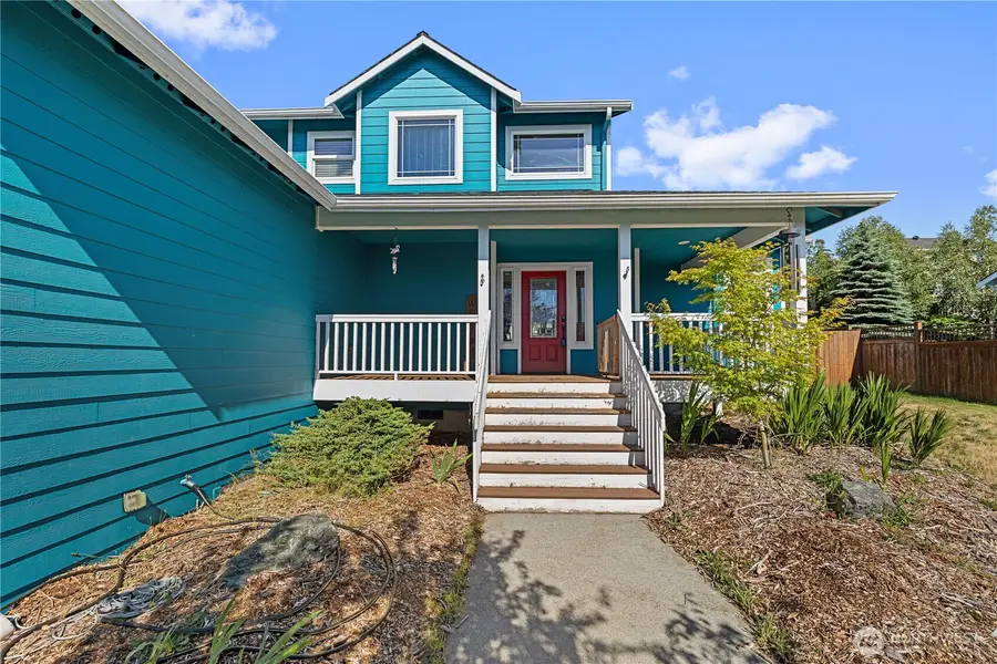 1702 SW Ulysses Street, Oak Harbor, WA 98277 - #3