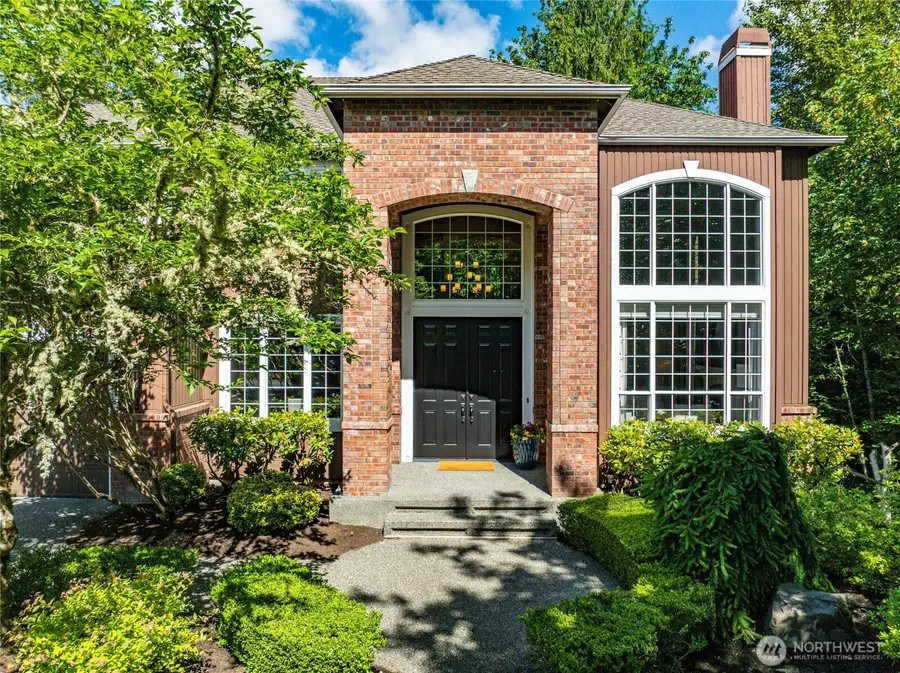 25720 NE 4th Place, Sammamish, WA 98074 - #2