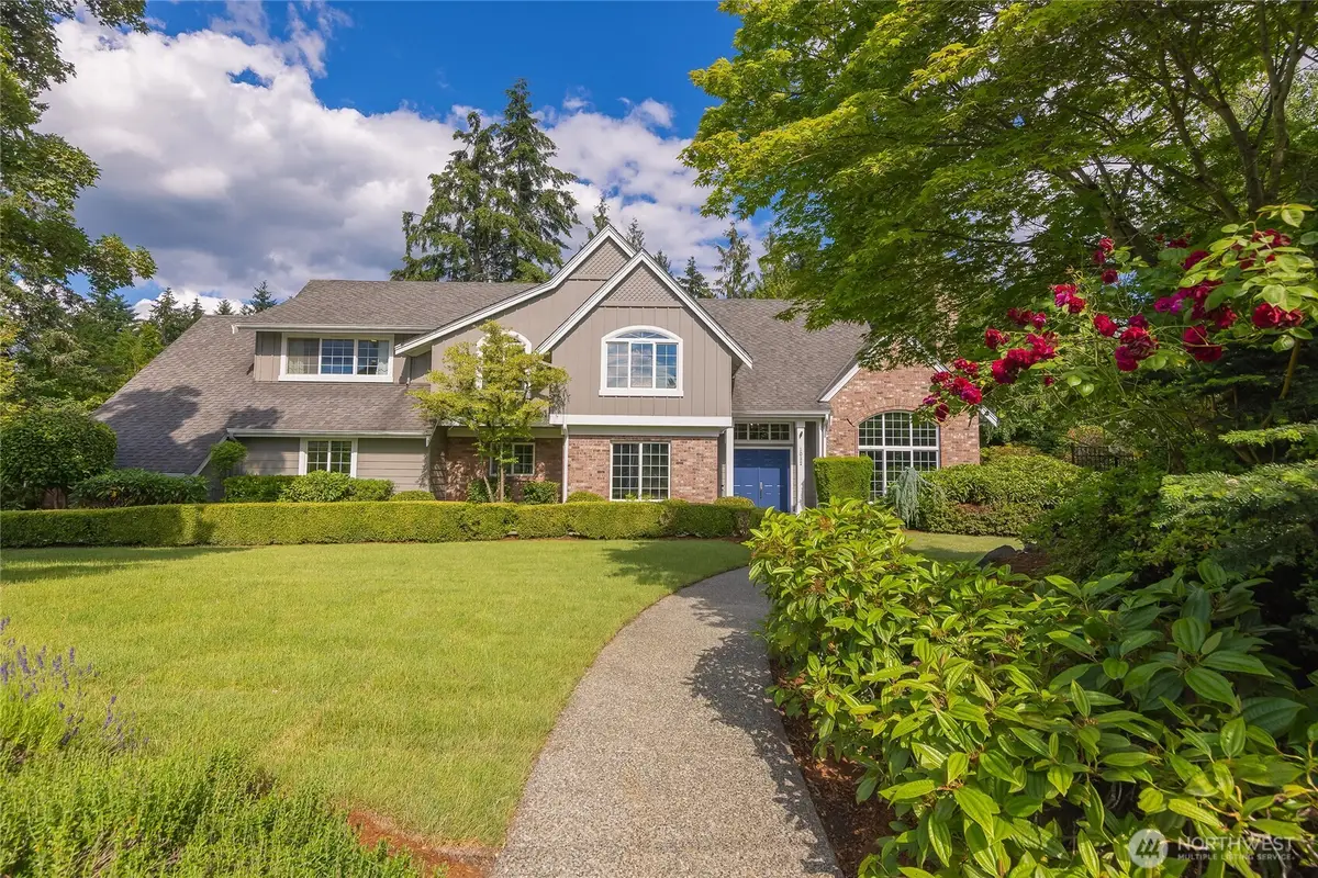 1032 84th Avenue Ne, Medina, WA 98039 - #1