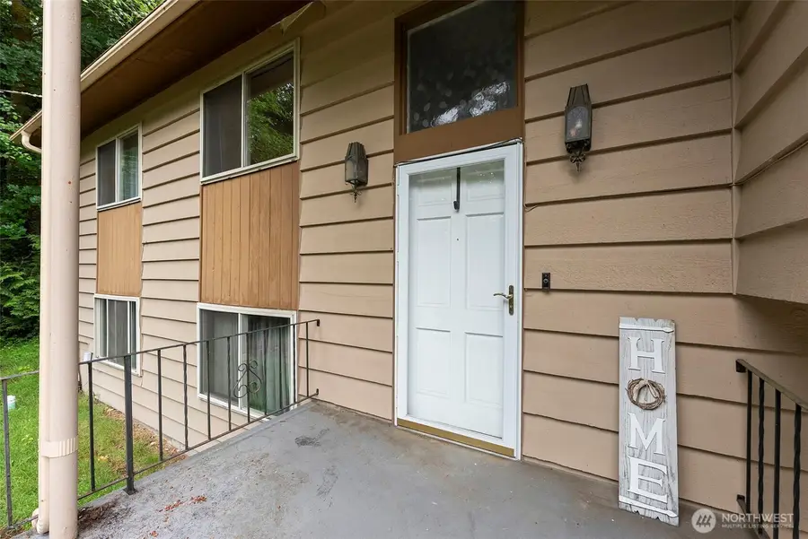 1422 Colchester Dr Se, Port Orchard, WA 98366 - #2