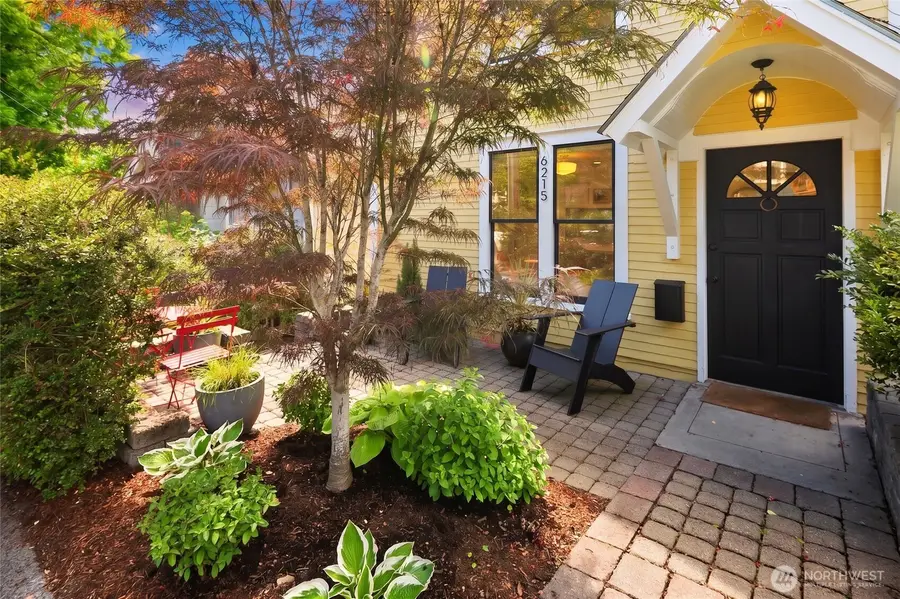 6215 27th Avenue Ne, Seattle, WA 98115 - #3