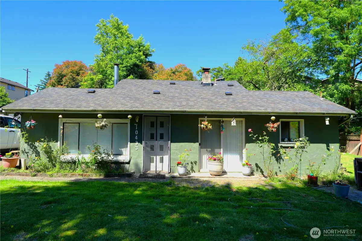 10433 1st Avenue Sw, Burien, WA 98146 - #1