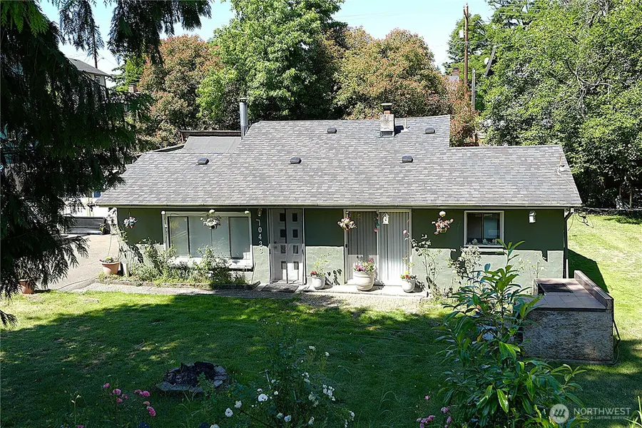 10433 1st Avenue Sw, Burien, WA 98146 - #2