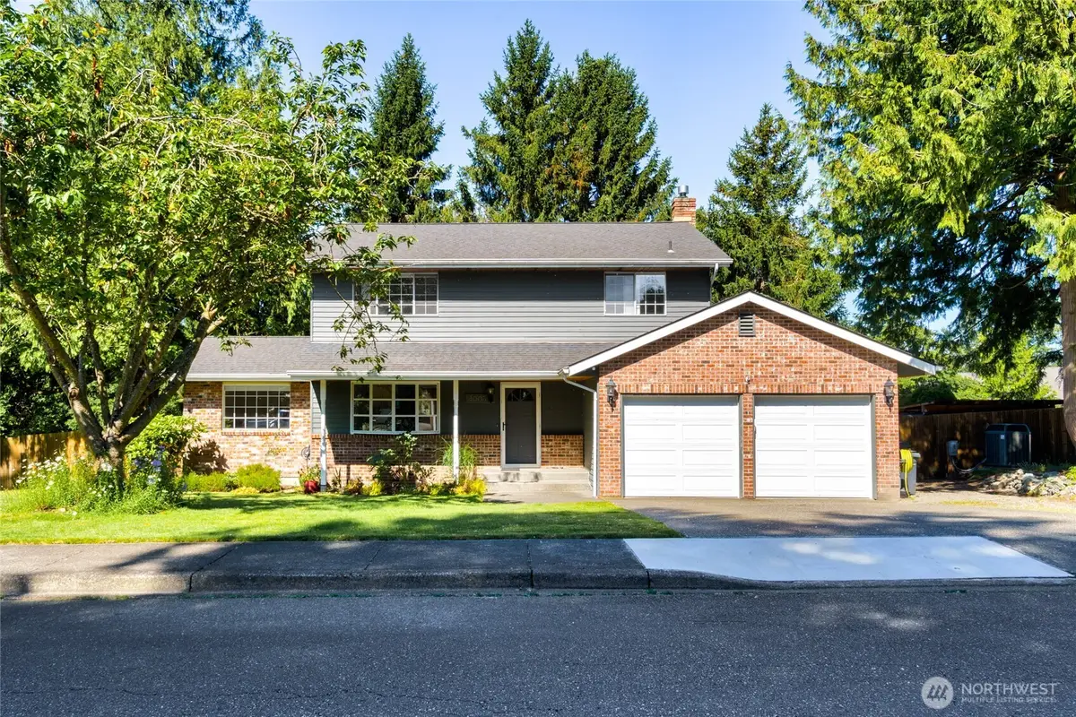 2003 Woodridge Avenue, Mount Vernon, WA 98273 - #1