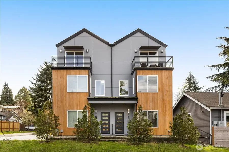 1407 N 103rd Street, Seattle, WA 98133 - #2