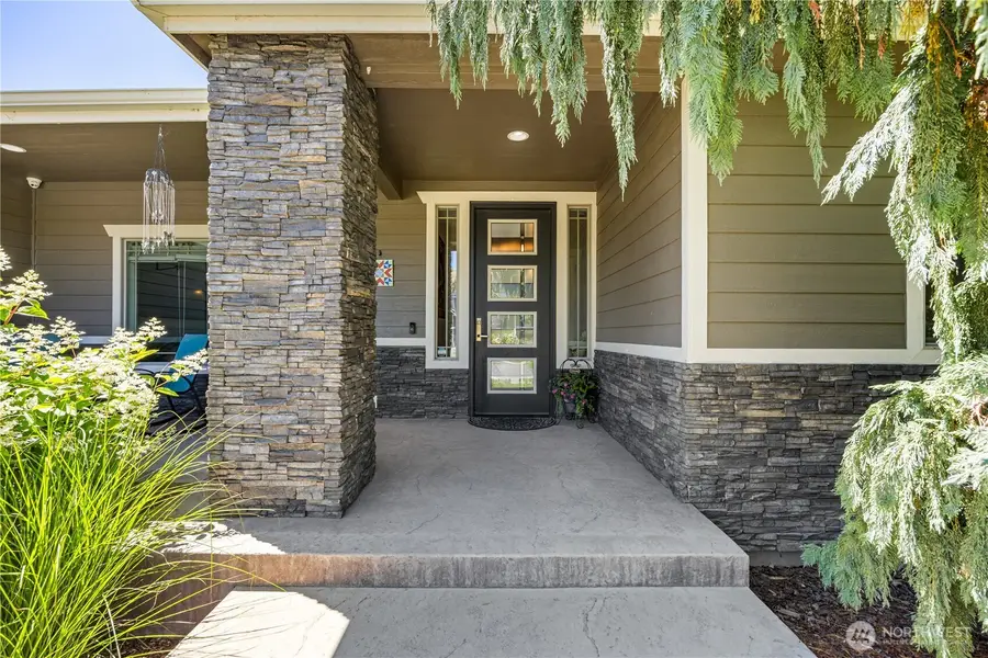 3484 Ashwood Drive, East Wenatchee, WA 98802 - #3