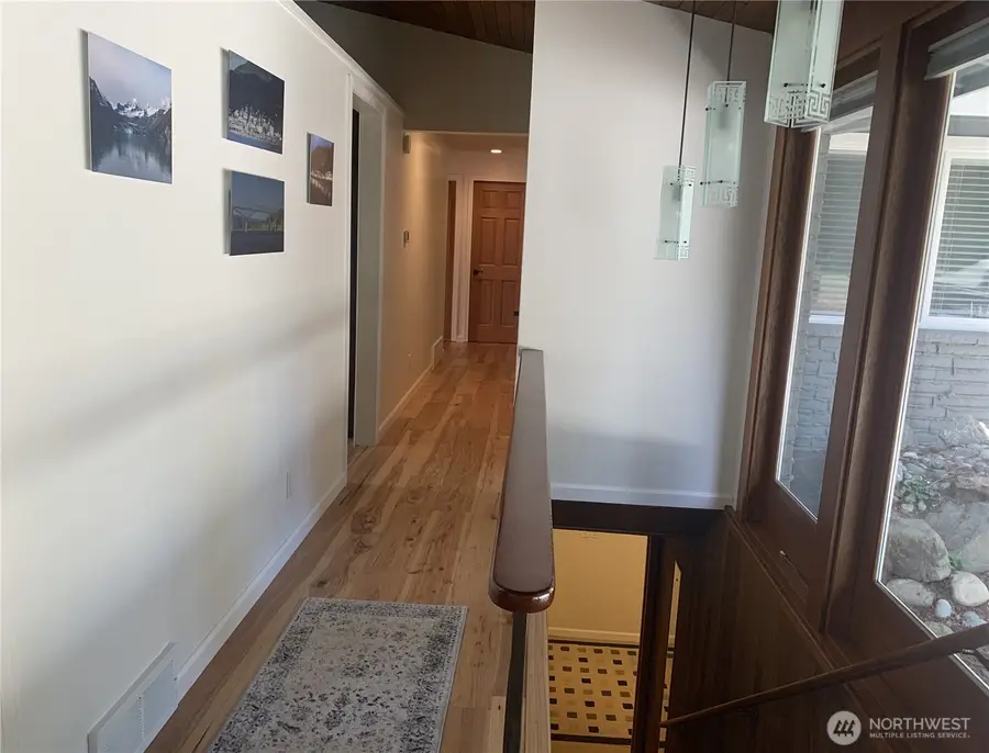 8210 171st Avenue Ne, Redmond, WA 98052 - #3