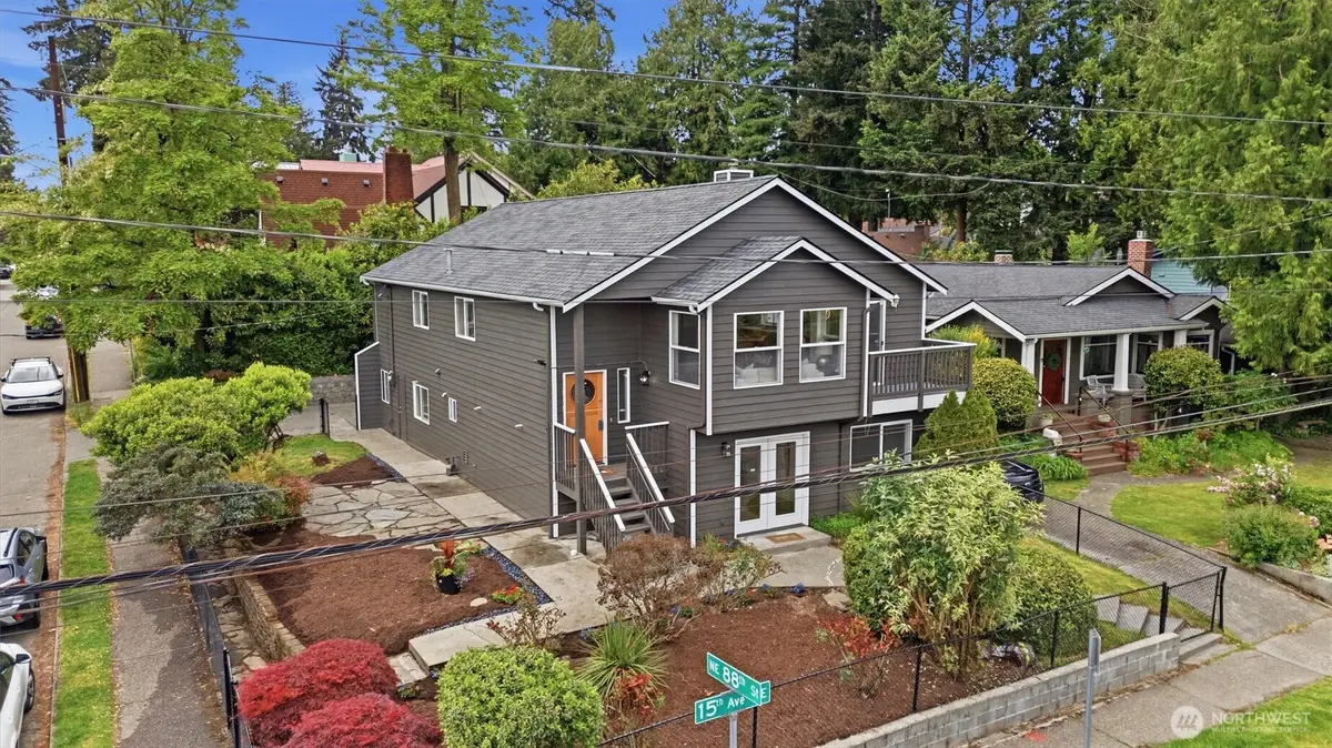8803 15th Avenue Ne, Seattle, WA 98115 - #1