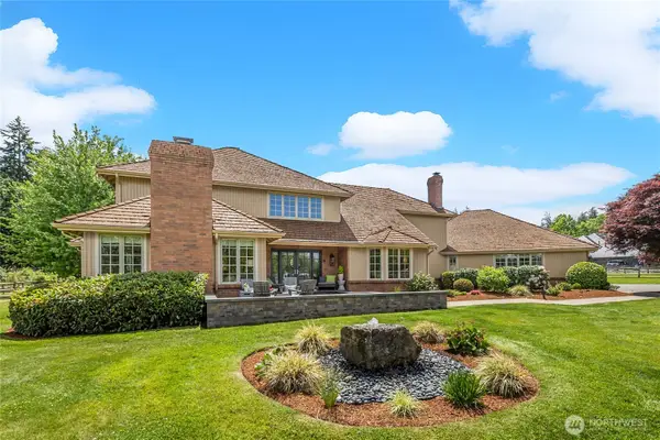 20729 SE 34th Street, Sammamish, WA 98075