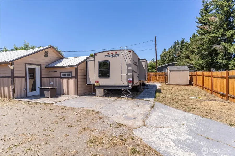 1522 Crescent St, Wenatchee, WA 98801 - #3