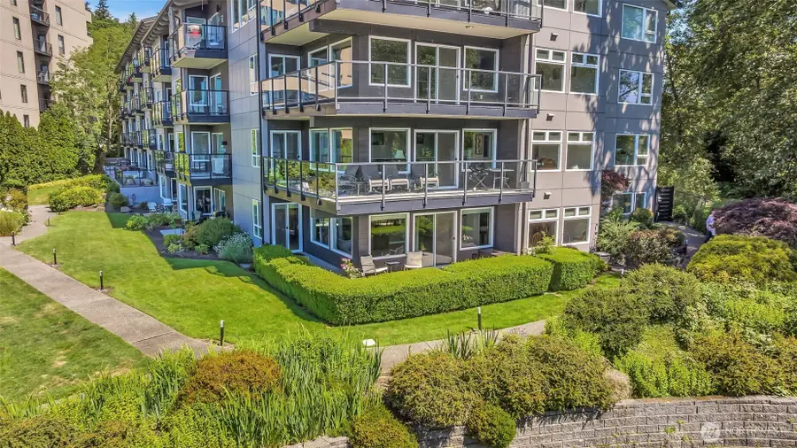 9201 NE Juanita Drive #101, Kirkland, WA 98034 - #2