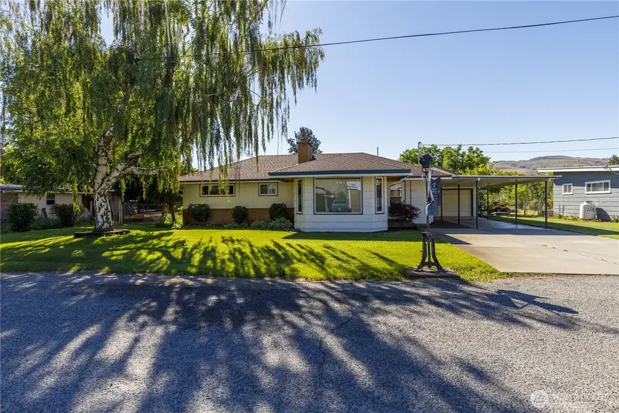 2080 James Avenue, Okanogan, WA 98840 - #2