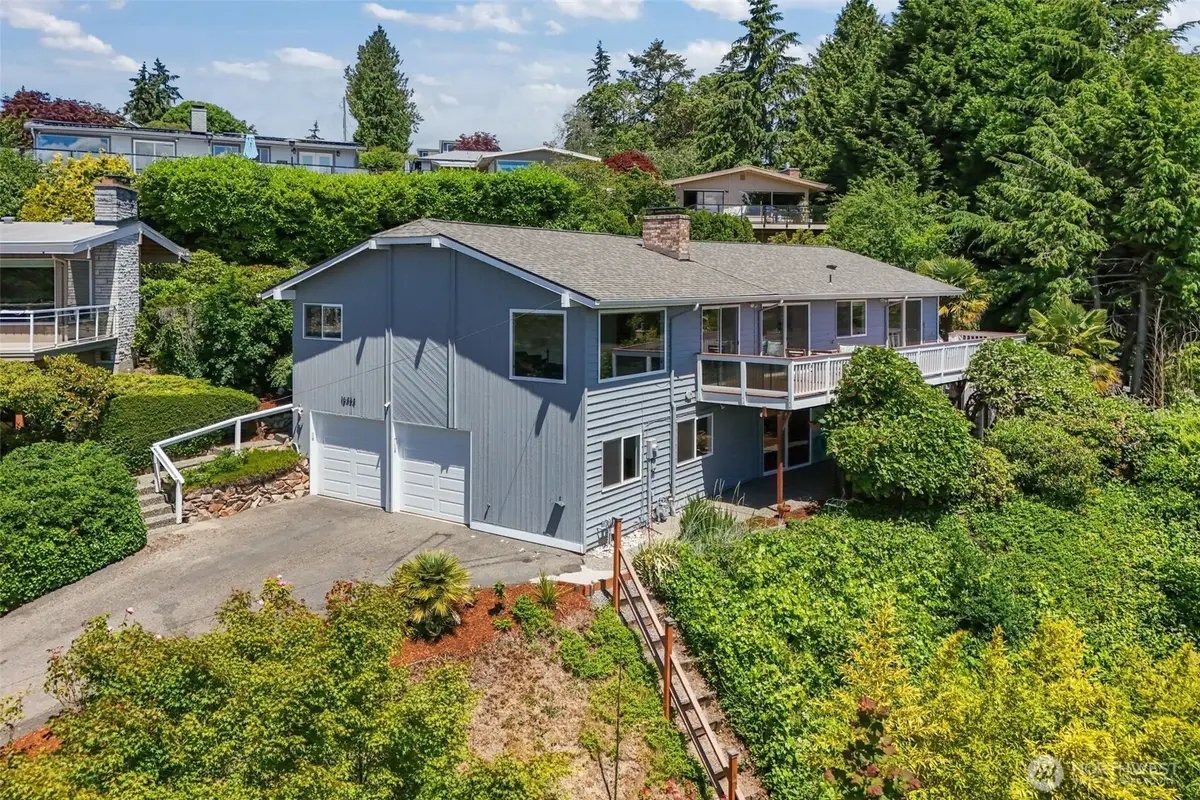 16434 9th Avenue Sw, Burien, WA 98166 - #1