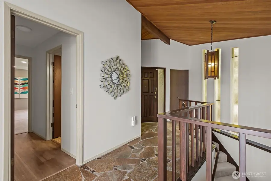16434 9th Avenue Sw, Burien, WA 98166 - #2