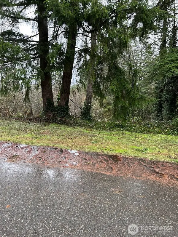 186 NE 161st Place, Woodinville, WA 98072