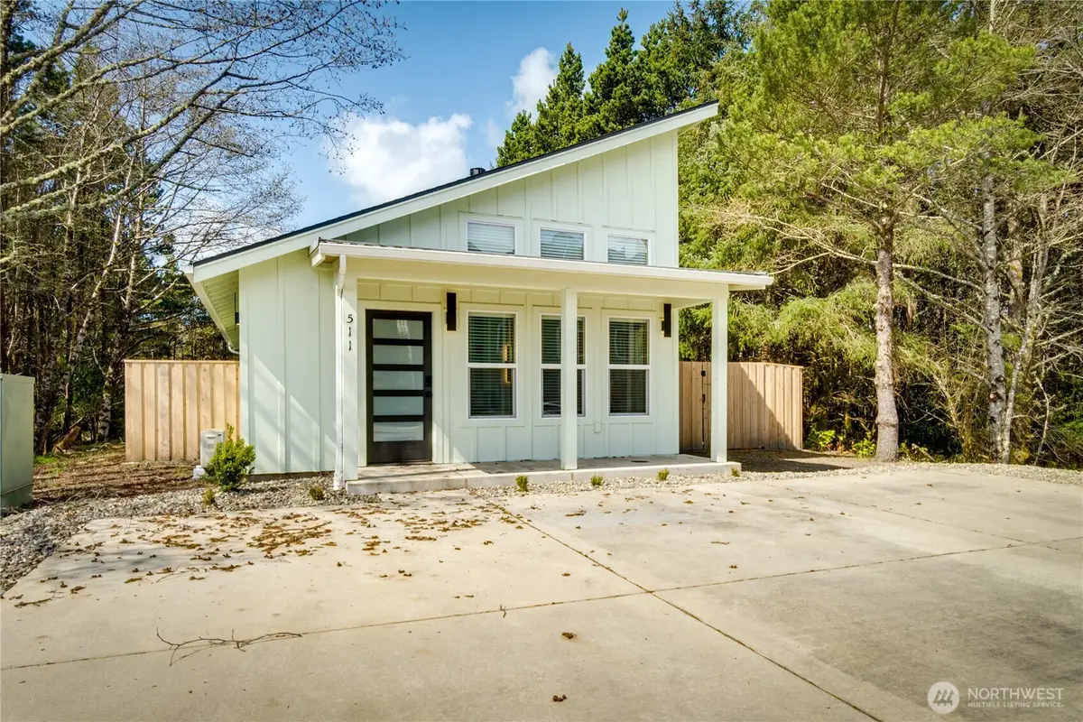 511 Ocean Beach Boulevard S, Long Beach, WA 98631 - #1