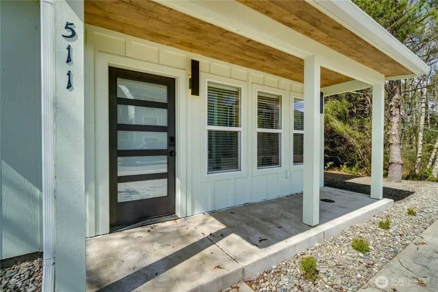 511 Ocean Beach Boulevard S, Long Beach, WA 98631 - #3