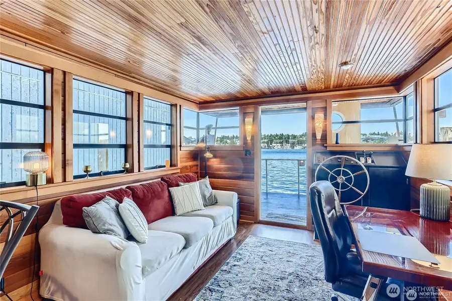 2706 Westlake Avenue N #84, Seattle, WA 98109 - #3