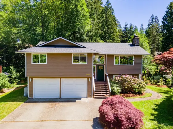 20042 12 Avenue Ne, Shoreline, WA 98155