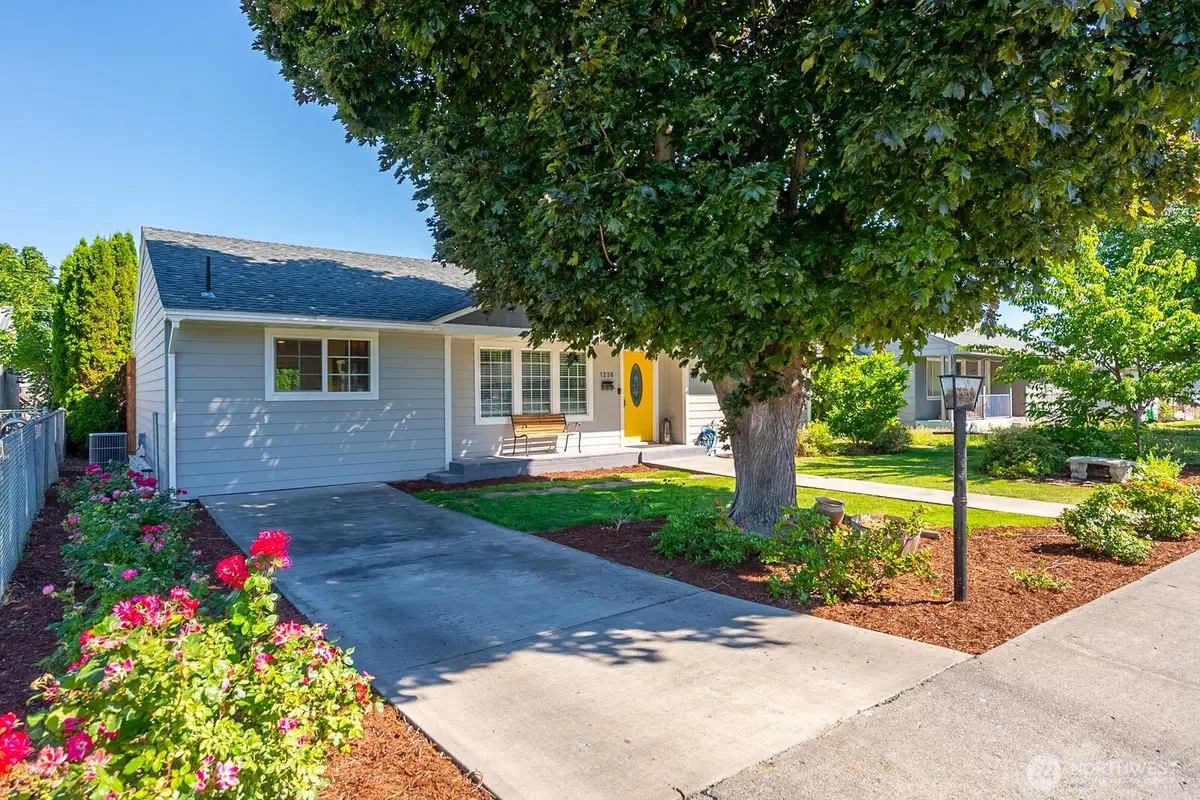 1238 D Street Sw, Ephrata, WA 98823 - #1
