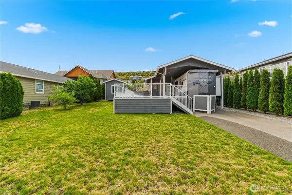 400 W Emerson Drive, Orondo, WA 98843