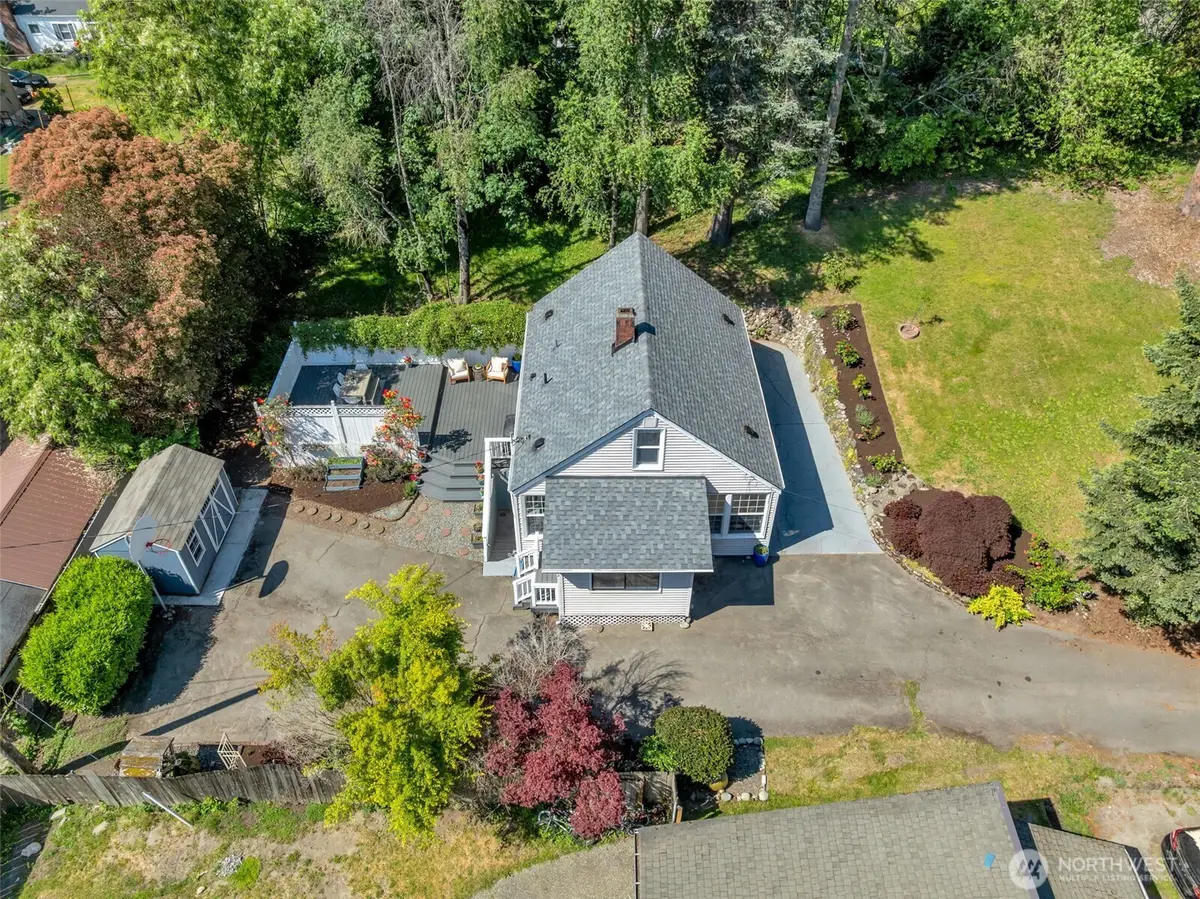 9827 22nd Avenue Sw, Seattle, WA 98106 - #1