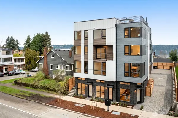 4406 50th Avenue S, Seattle, WA 98118