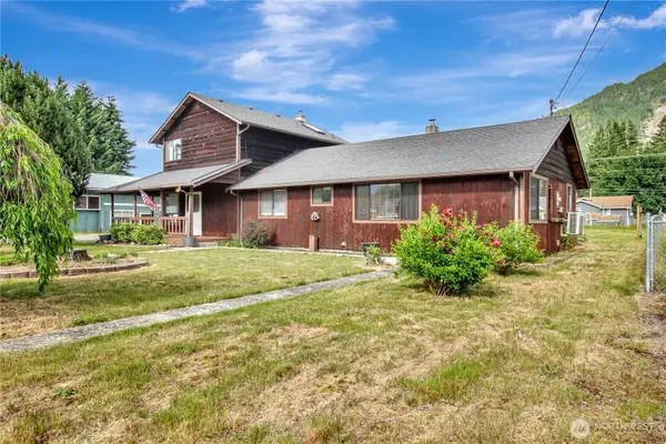 930 Commercial Avenue, Darrington, WA 98241