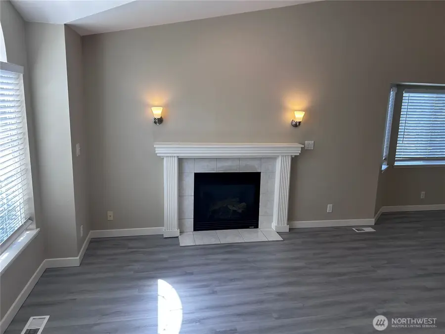 7621 67th Street Ne, Marysville, WA 98270 - #3