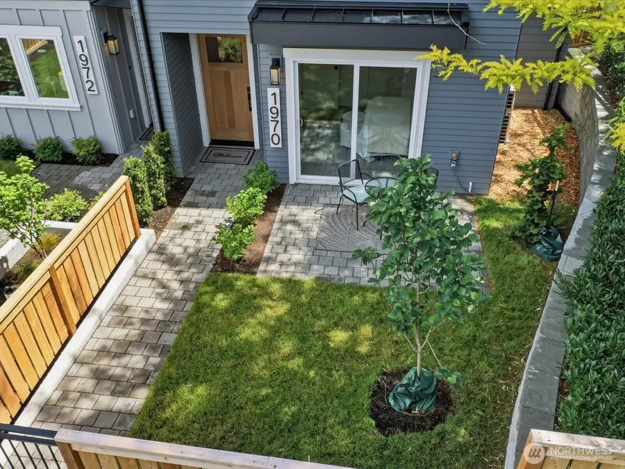 1970 25th Avenue E, Seattle, WA 98112 - #3