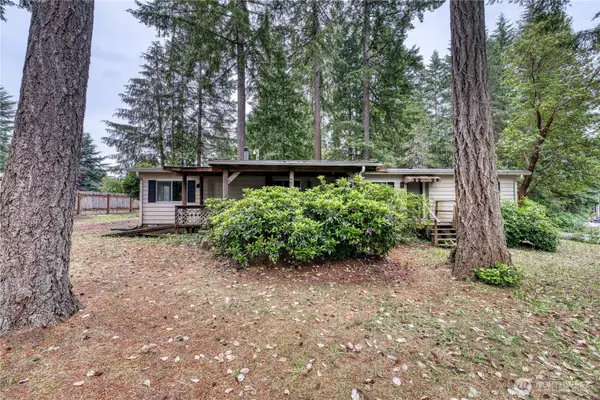 270 NE Saber Drive, Belfair, WA 98528
