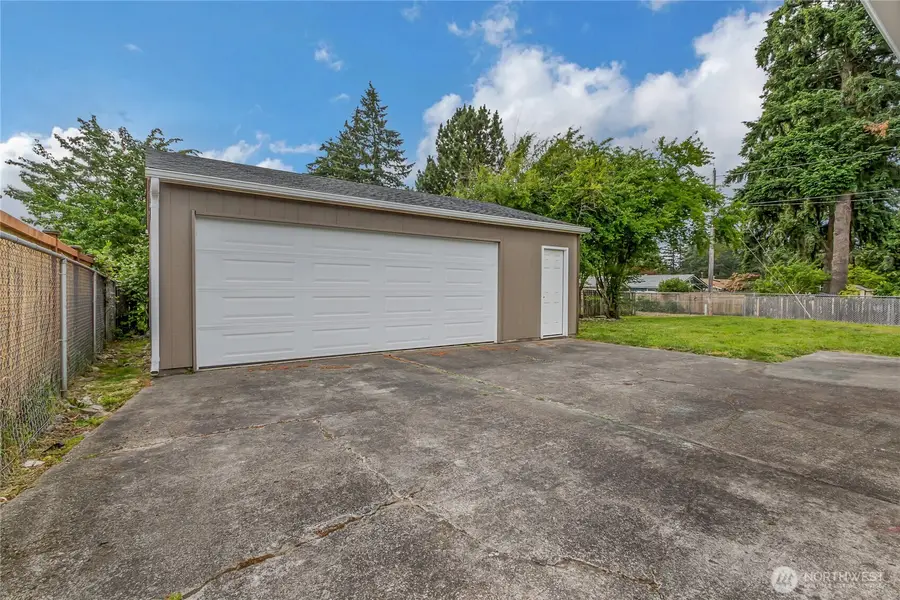 17002 6th Avenue E, Spanaway, WA 98387 - #3