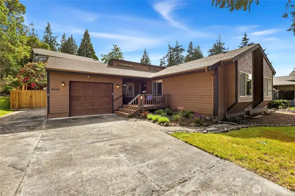 2424 W 12th Street, Port Angeles, WA 98363