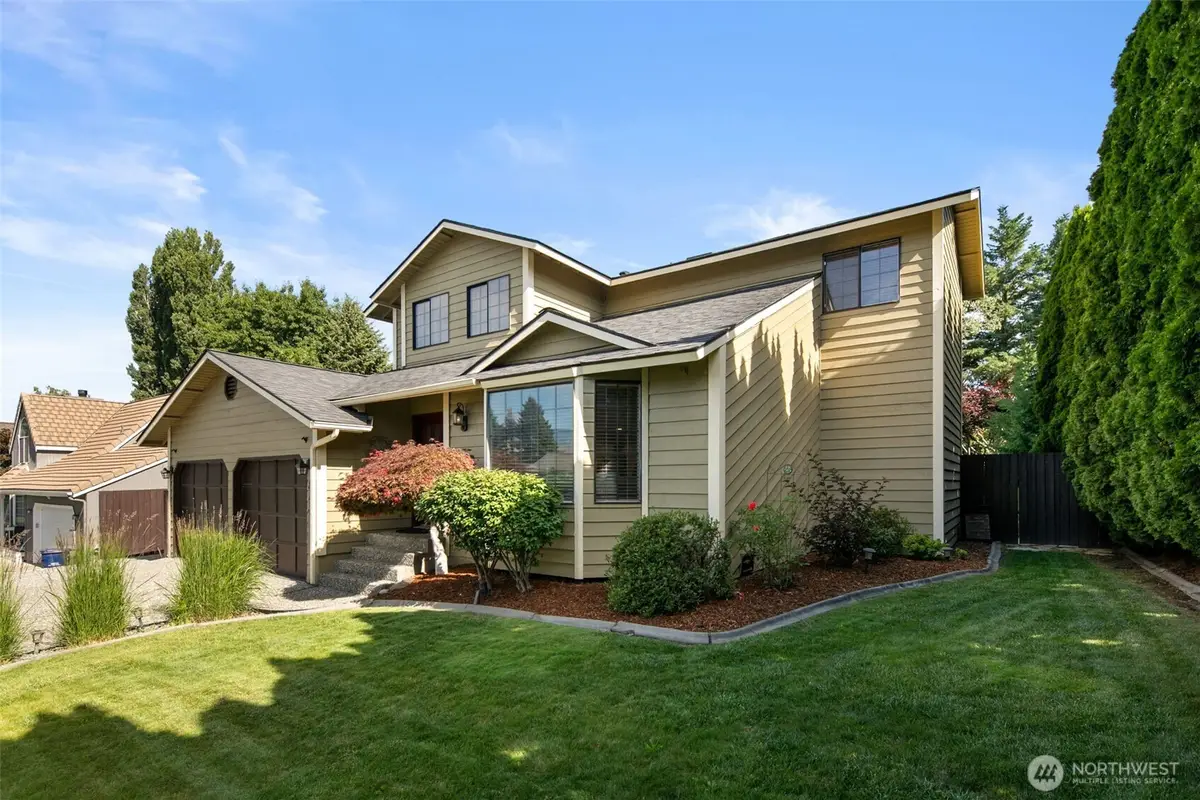 813 NE 12th Street, East Wenatchee, WA 98802 - #1