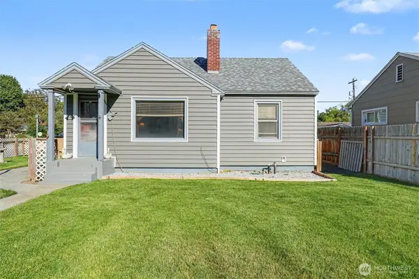 204 E Street Sw, Ephrata, WA 98823