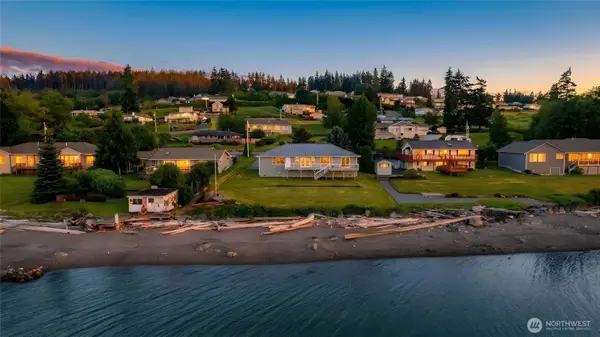 639 E Beacon View Drive, Oak Harbor, WA 98277
